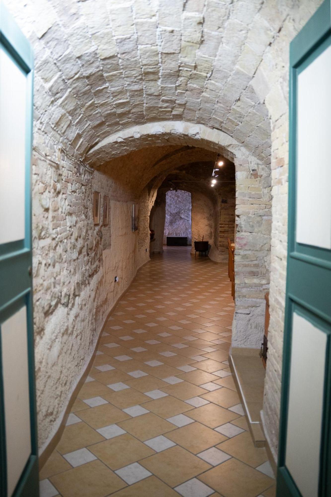 Il Castello Di Atessa Bed and Breakfast Exteriör bild